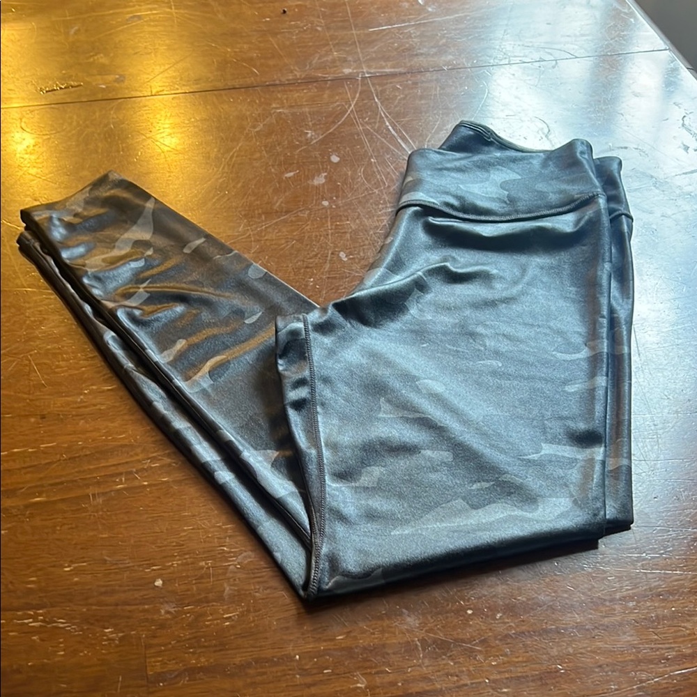 Nike Black Track Pants Sleek Performance Joggers